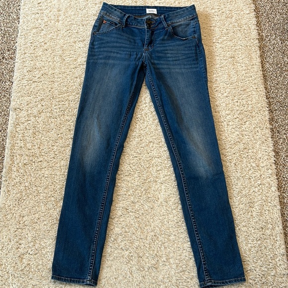 HUDSON 28 Collin Mid-Rise Skinny Jeans in Wonderwall, great pre loved condition - Picture 4 of 10